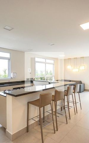 Apartamento para alugar com 65m², 2 quartos e 1 vaga Apartamento para alugar com 65m², 2 quartos e 1 vagaCondomínio