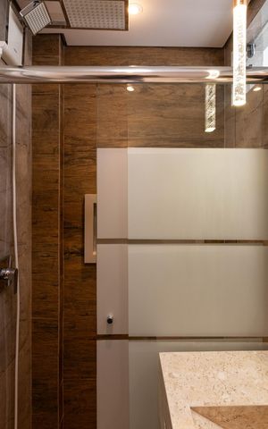 Apartamento à venda com 108m², 3 quartos e sem vaga Apartamento à venda com 108m², 3 quartos e sem vagaBanheiro