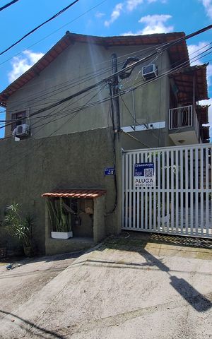 Casa para alugar com 150m², 3 quartos e 1 vaga Casa para alugar com 150m², 3 quartos e 1 vagaFachada