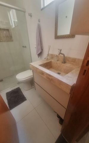 Apartamento à venda com 96m², 3 quartos e 2 vagas Apartamento à venda com 96m², 3 quartos e 2 vagasBanheiro da suíte