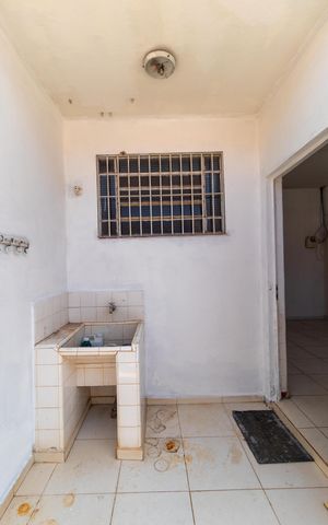 Casa para alugar com 250m², 3 quartos e 2 vagas Casa para alugar com 250m², 3 quartos e 2 vagasÁrea de Serviço