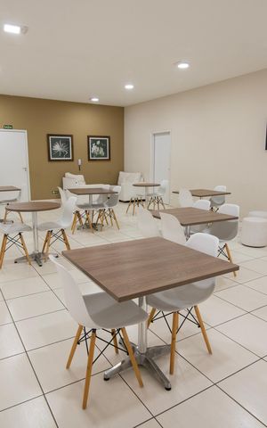 Apartamento à venda com 57m², 2 quartos e 1 vaga Apartamento à venda com 57m², 2 quartos e 1 vagaÁrea Comum - Salão de Festas