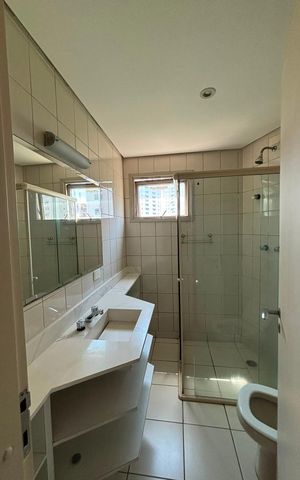 Apartamento para alugar com 170m², 3 quartos e 3 vagas Apartamento para alugar com 170m², 3 quartos e 3 vagasBanheiro