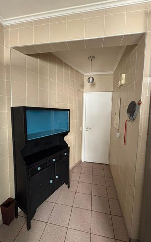 Apartamento para alugar com 170m², 3 quartos e 3 vagas Apartamento para alugar com 170m², 3 quartos e 3 vagasCozinha