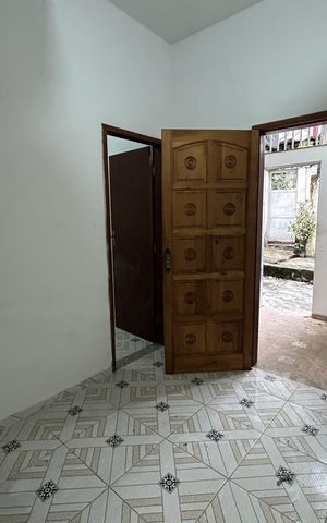 Casa à venda com 100m², 1 quarto e sem vagaSala