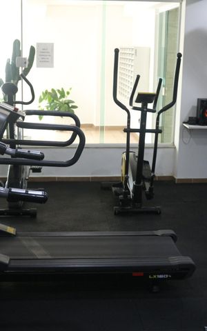 Apartamento para alugar com 67m², 2 quartos e 2 vagasÁrea comum - Academia