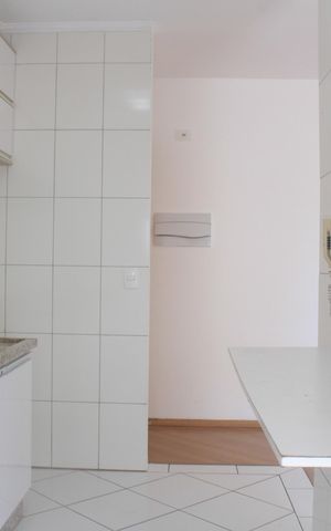 Apartamento para alugar com 67m², 2 quartos e 2 vagasCozinha