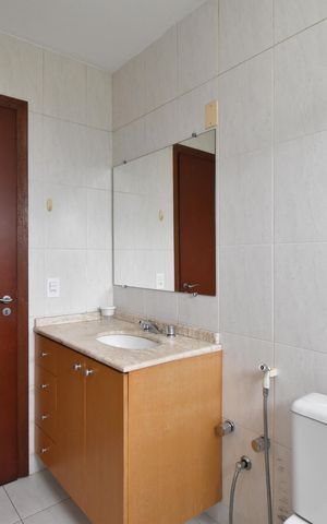 Casa de condomínio à venda com 320m², 3 quartos e 5 vagasBanheiro 2