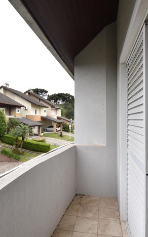 Casa de condomínio à venda com 320m², 3 quartos e 5 vagasSacada da Suíte