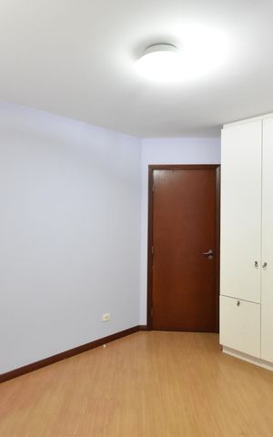 Casa de condomínio à venda com 320m², 3 quartos e 5 vagasQuarto 3