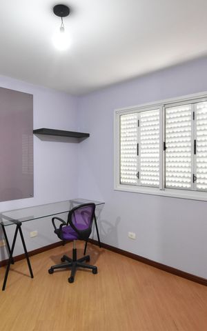 Casa de condomínio à venda com 320m², 3 quartos e 5 vagasQuarto 2