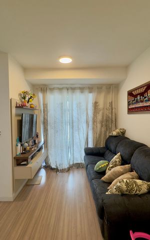 Apartamento à venda com 58m², 2 quartos e 1 vagaDetalhe Sala