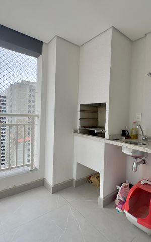 Apartamento à venda com 58m², 2 quartos e 1 vagaVaranda