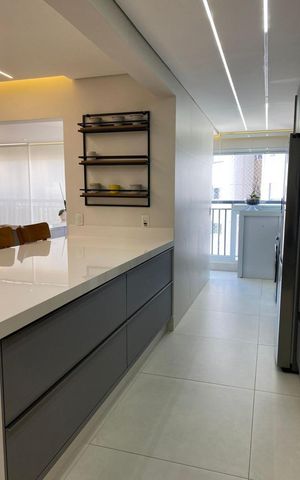 Apartamento à venda com 110m², 3 quartos e 2 vagas Apartamento à venda com 110m², 3 quartos e 2 vagasCozinha