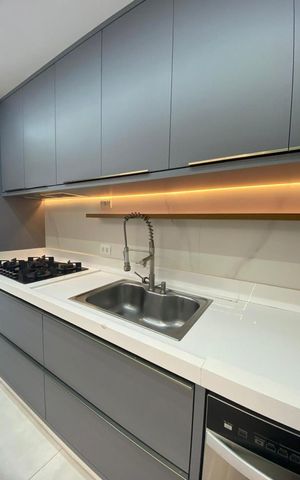 Apartamento à venda com 110m², 3 quartos e 2 vagas Apartamento à venda com 110m², 3 quartos e 2 vagasCozinha