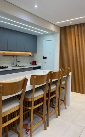 Apartamento à venda com 110m², 3 quartos e 2 vagas Apartamento à venda com 110m², 3 quartos e 2 vagasCozinha