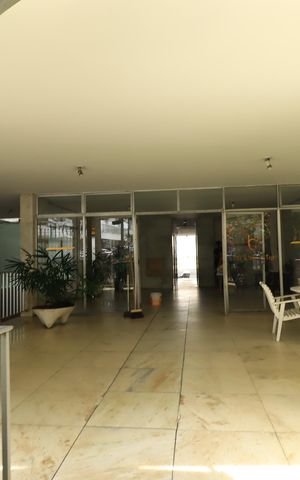Apartamento para alugar com 150m², 4 quartos e 1 vagaHall de entrada