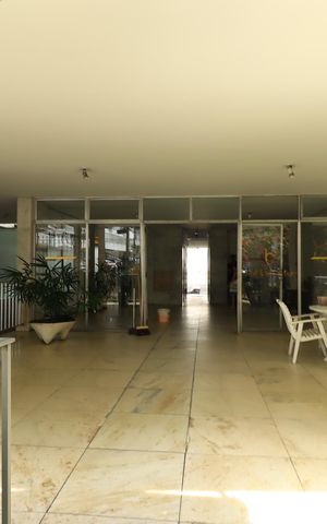 Apartamento para alugar com 150m², 4 quartos e 1 vagaHall de entrada