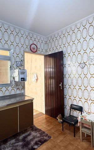 Casa para alugar com 150m², 2 quartos e 3 vagas Casa para alugar com 150m², 2 quartos e 3 vagasCozinha