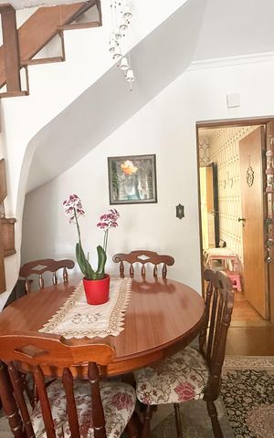 Casa para alugar com 150m², 2 quartos e 3 vagas Casa para alugar com 150m², 2 quartos e 3 vagasSala