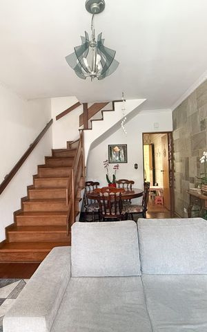 Casa para alugar com 150m², 2 quartos e 3 vagas Casa para alugar com 150m², 2 quartos e 3 vagasSala