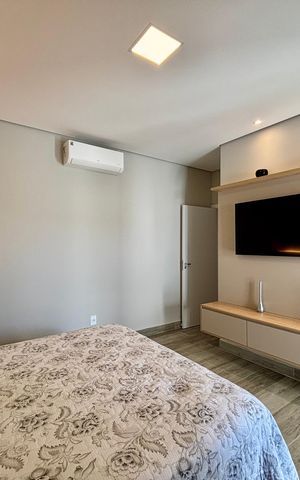 Casa de condomínio à venda com 202m², 3 quartos e 4 vagas Casa de condomínio à venda com 202m², 3 quartos e 4 vagasSuíte 3