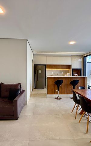 Casa de condomínio à venda com 202m², 3 quartos e 4 vagas Casa de condomínio à venda com 202m², 3 quartos e 4 vagasCopa