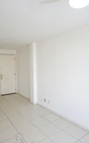 Apartamento para alugar com 131m², 3 quartos e 2 vagasSala