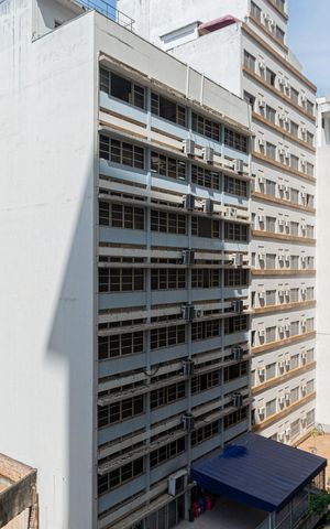 Apartamento à venda com 142m², 2 quartos e 1 vaga Apartamento à venda com 142m², 2 quartos e 1 vagaVista da Varanda do Quarto 2