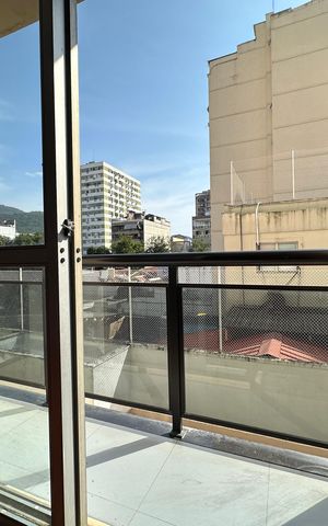 Apartamento para alugar com 82m², 2 quartos e 1 vaga