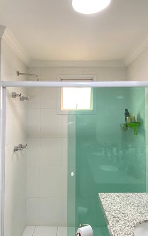 Apartamento à venda com 118m², 3 quartos e 3 vagas Apartamento à venda com 118m², 3 quartos e 3 vagasBanheiro da Suíte