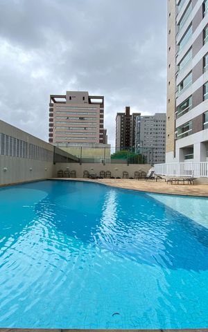 Apartamento à venda com 118m², 3 quartos e 3 vagas Apartamento à venda com 118m², 3 quartos e 3 vagasÁrea comum - Piscina