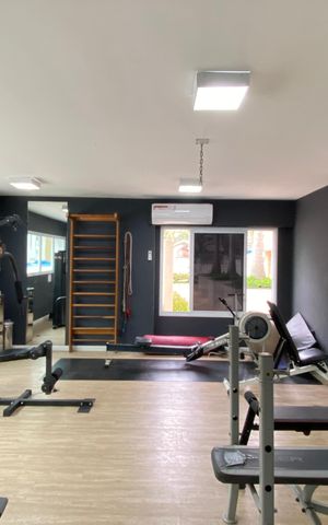 Apartamento à venda com 118m², 3 quartos e 3 vagas Apartamento à venda com 118m², 3 quartos e 3 vagasÁrea comum - Academia