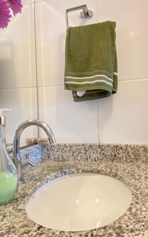 Apartamento à venda com 118m², 3 quartos e 3 vagas Apartamento à venda com 118m², 3 quartos e 3 vagasLavabo