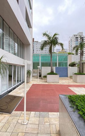 Apartamento à venda com 118m², 3 quartos e 3 vagas Apartamento à venda com 118m², 3 quartos e 3 vagasÁrea externa