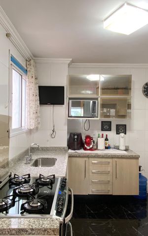 Apartamento à venda com 118m², 3 quartos e 3 vagas Apartamento à venda com 118m², 3 quartos e 3 vagasCozinha - Área de Serviço