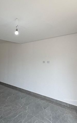 Casa para alugar com 180m², 3 quartos e 2 vagas