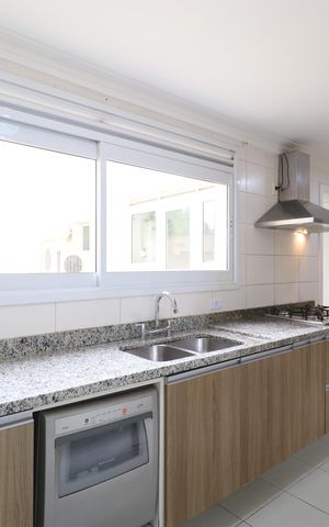 Apartamento à venda com 152m², 3 quartos e 3 vagasCozinha