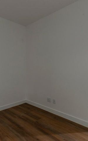 Apartamento à venda com 87m², 3 quartos e 3 vagas Apartamento à venda com 87m², 3 quartos e 3 vagasQuarto 1