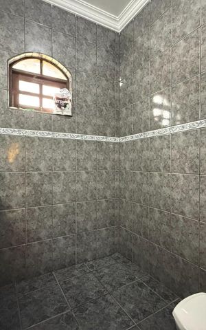 Casa à venda com 550m², 4 quartos e 8 vagas Casa à venda com 550m², 4 quartos e 8 vagasBanheiro