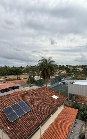 Casa à venda com 550m², 4 quartos e 8 vagas Casa à venda com 550m², 4 quartos e 8 vagasVista