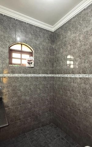 Casa à venda com 550m², 4 quartos e 8 vagas Casa à venda com 550m², 4 quartos e 8 vagasBanheiro