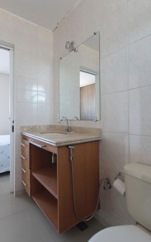Apartamento para alugar com 140m², 3 quartos e 1 vagaBanheiro da Semi-Suite