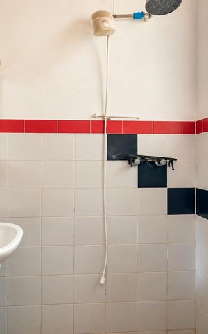 Casa de condomínio para alugar com 350m², 2 quartos e 1 vaga Casa de condomínio para alugar com 350m², 2 quartos e 1 vagaBanheiro da suíte 2