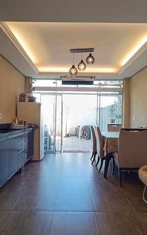 Casa à venda com 135m², 2 quartos e 2 vagas Casa à venda com 135m², 2 quartos e 2 vagasÁrea Gourmet