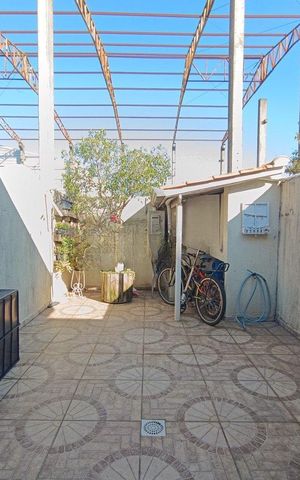 Casa à venda com 135m², 2 quartos e 2 vagas Casa à venda com 135m², 2 quartos e 2 vagasQuintal