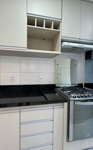 Apartamento para alugar com 55m², 2 quartos e 2 vagas Apartamento para alugar com 55m², 2 quartos e 2 vagasCozinha