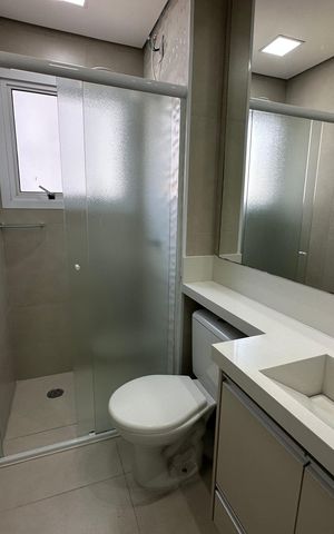 Apartamento para alugar com 55m², 2 quartos e 2 vagas Apartamento para alugar com 55m², 2 quartos e 2 vagasBanheiro da Suíte