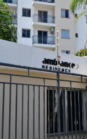 Apartamento para alugar com 50m², 2 quartos e 1 vagaFachada e portaria