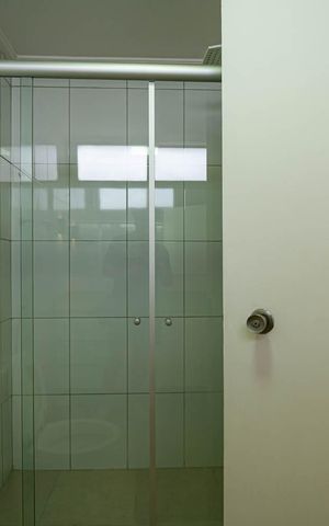Apartamento à venda com 112m², 3 quartos e 1 vaga Apartamento à venda com 112m², 3 quartos e 1 vagaBanheiro da Suíte 1